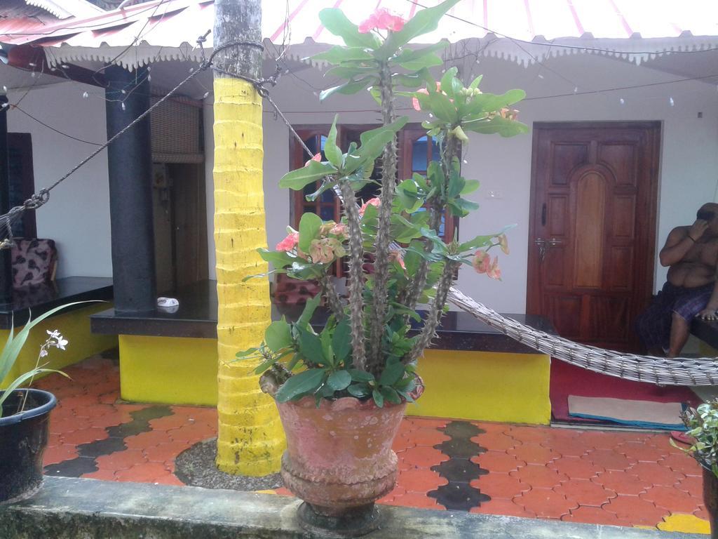 Karthik Villa Варкала Номер фото